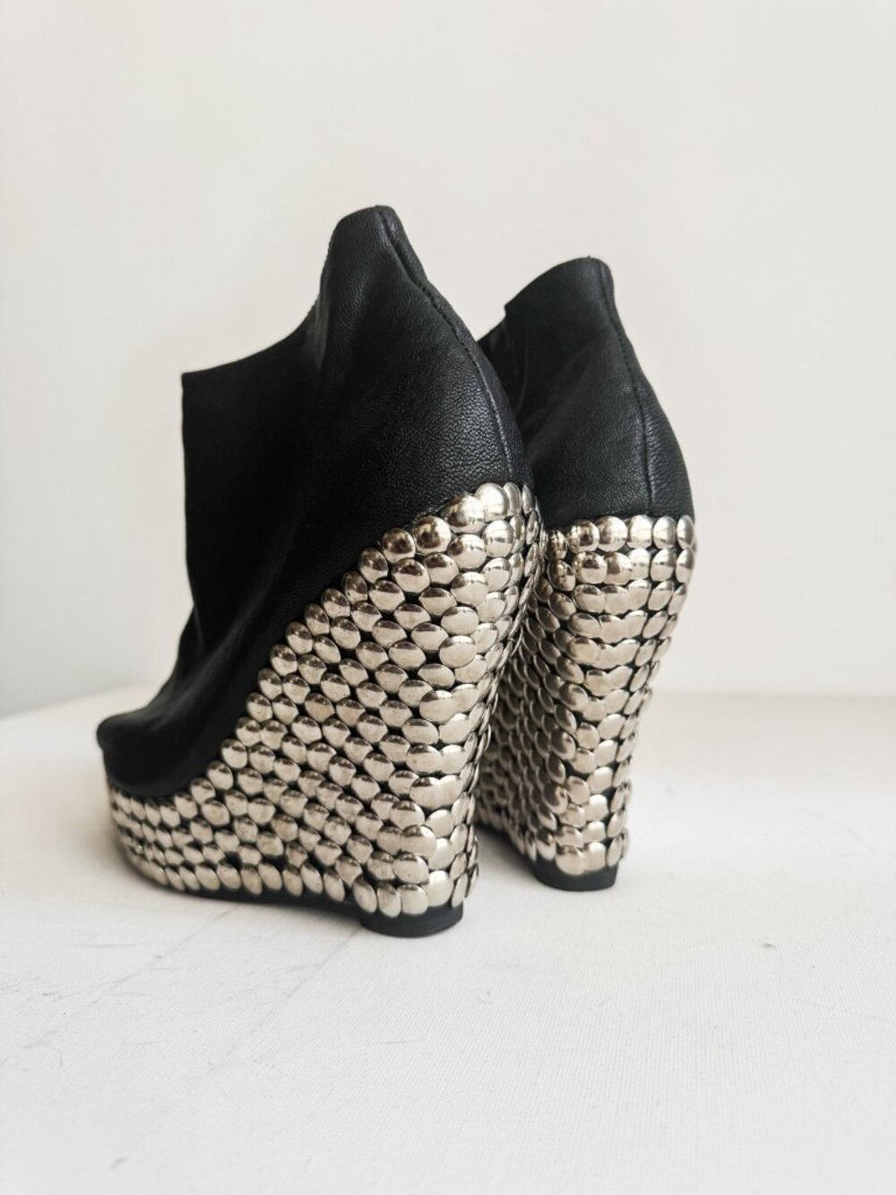 Jeffrey Campbell Black Leather Stud Detail Wedge Heels 8.5 - Picture 2 of 7